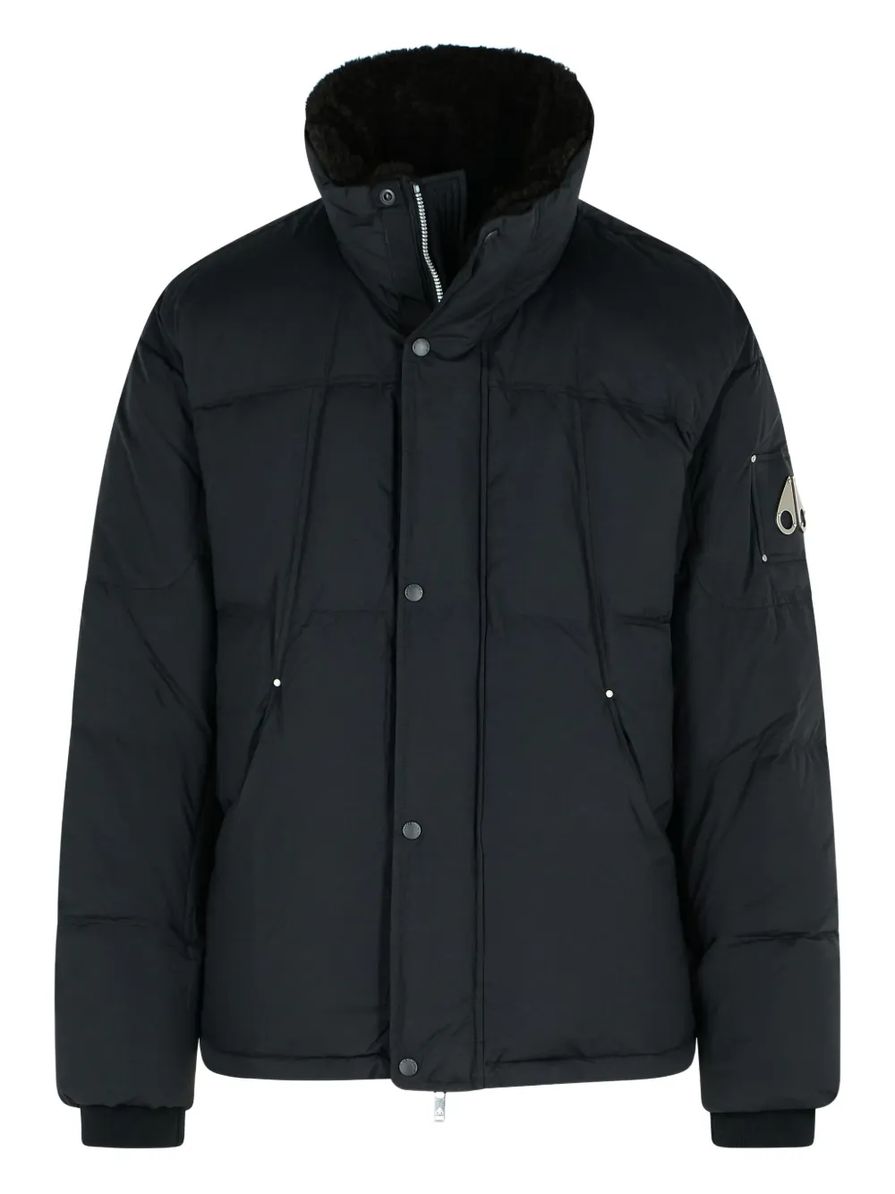 

Дутый пуховик с нашивкой-логотипом Moose Knuckles, черный