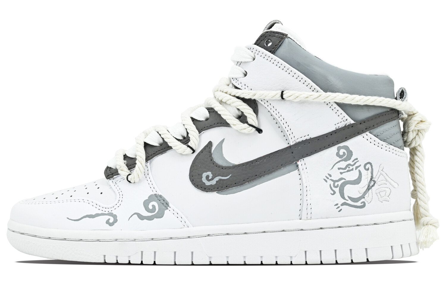 

Кроссовки Nike Dunk Skateboard Shoes Unisex High-Top White