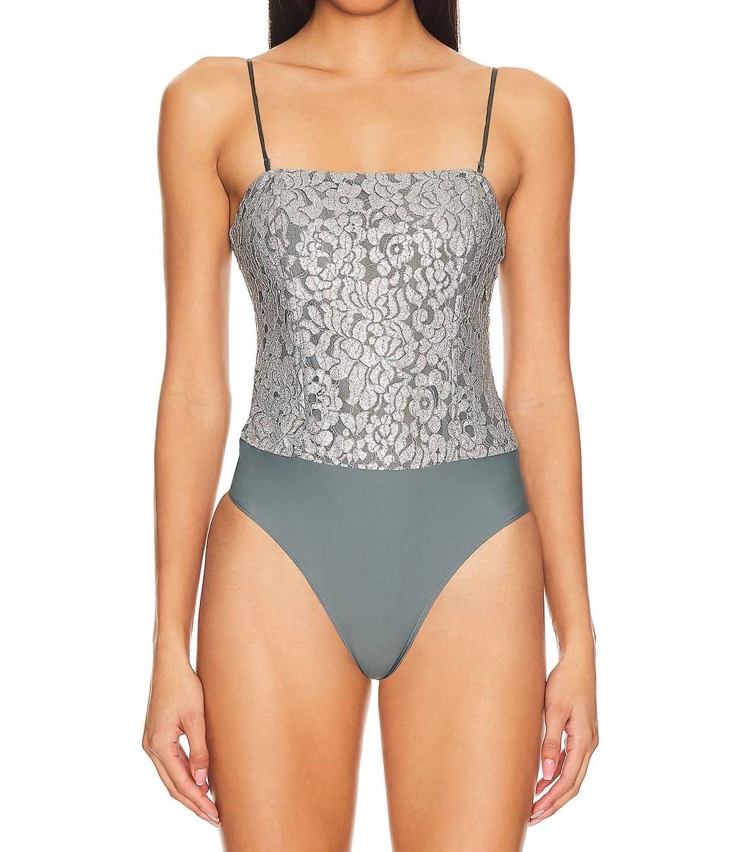 

Боди Reina Metallic в серебристом цвете Cami NYC, серебряный