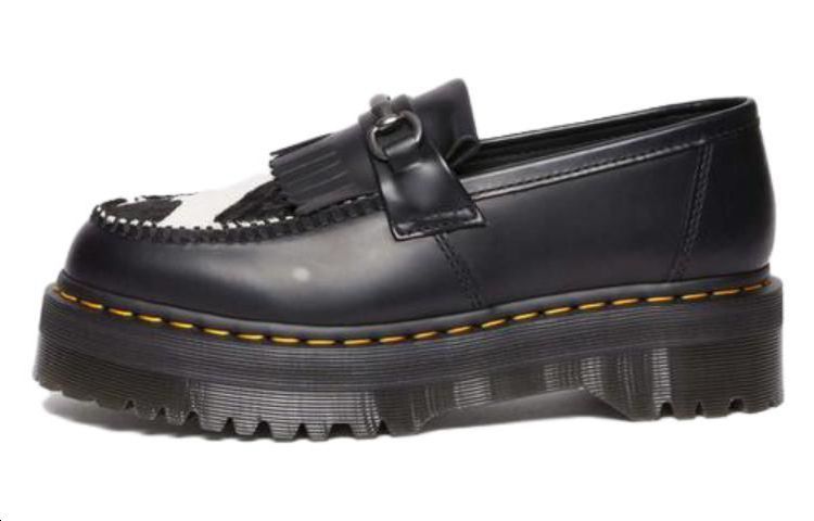 Dr.Martens Черные женские мокасины Dr. Martens Adrian Snaffle Hair On & Leather Cow Print Kiltie Loafers