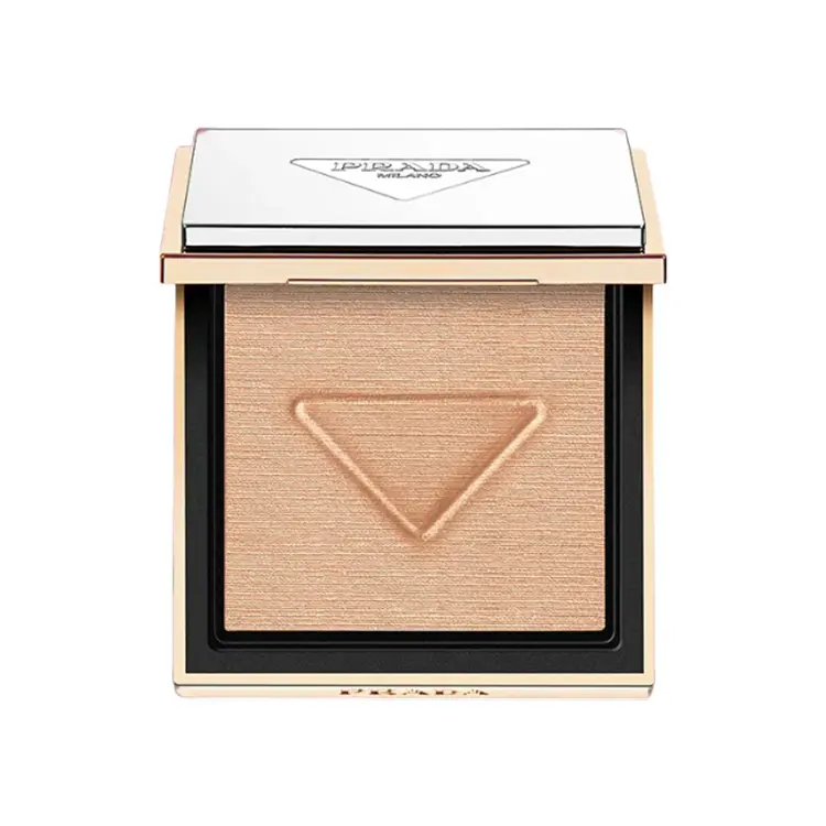 

Мягкая матовая пуховка для пудры Natural Nourishment 6,8 г PRADA, #01 5g