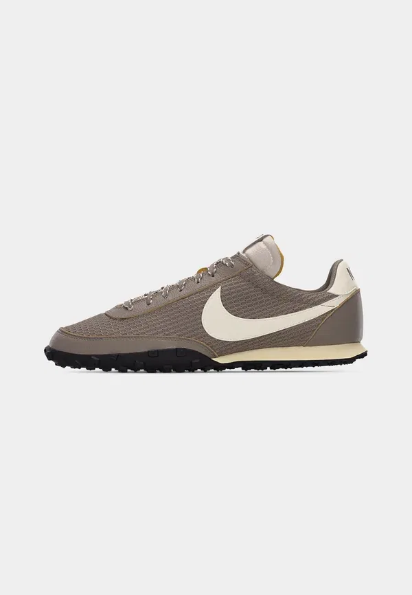 Кроссовки Nike Sportswear Waffle Racer 26 SE, цвет лунный фоссил/парус/теневой коричневый/кокосовое молоко/черный — фото 2