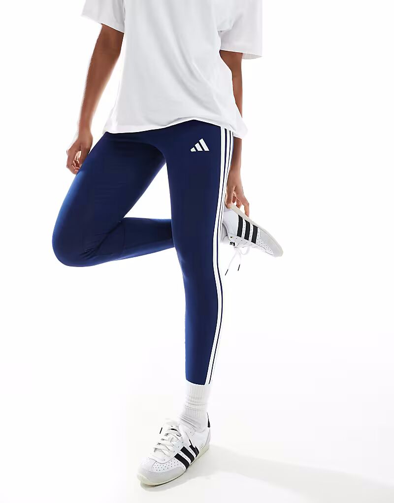 Леггинсы Adidas Essentials из хлопка с тремя полосками темно-синего/белого цвета Adidas Performance — фото 2
