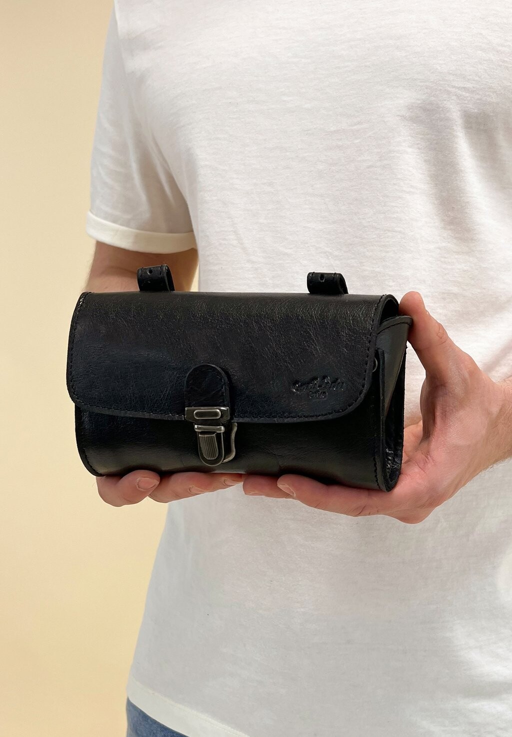 

Спортивная сумка WOLFGANG L. Gusti Leder, цвет black