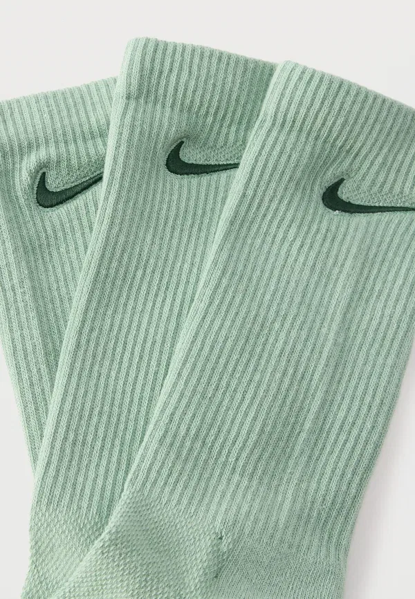 Носки Nike Sportswear 3 pack, цвет пар — фото 2