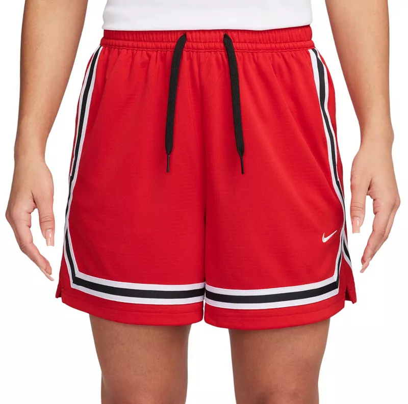 

Женские баскетбольные шорты Nike Crossover Dri-FIT 5 дюймов, цвет University Red