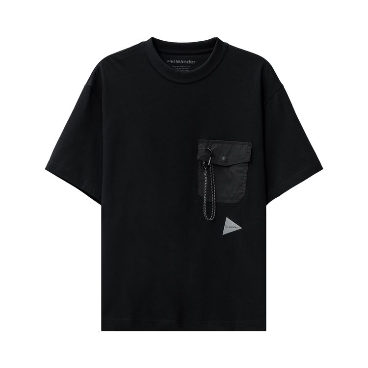 

Футболка And Wander Pocket Tee 'Black', черный