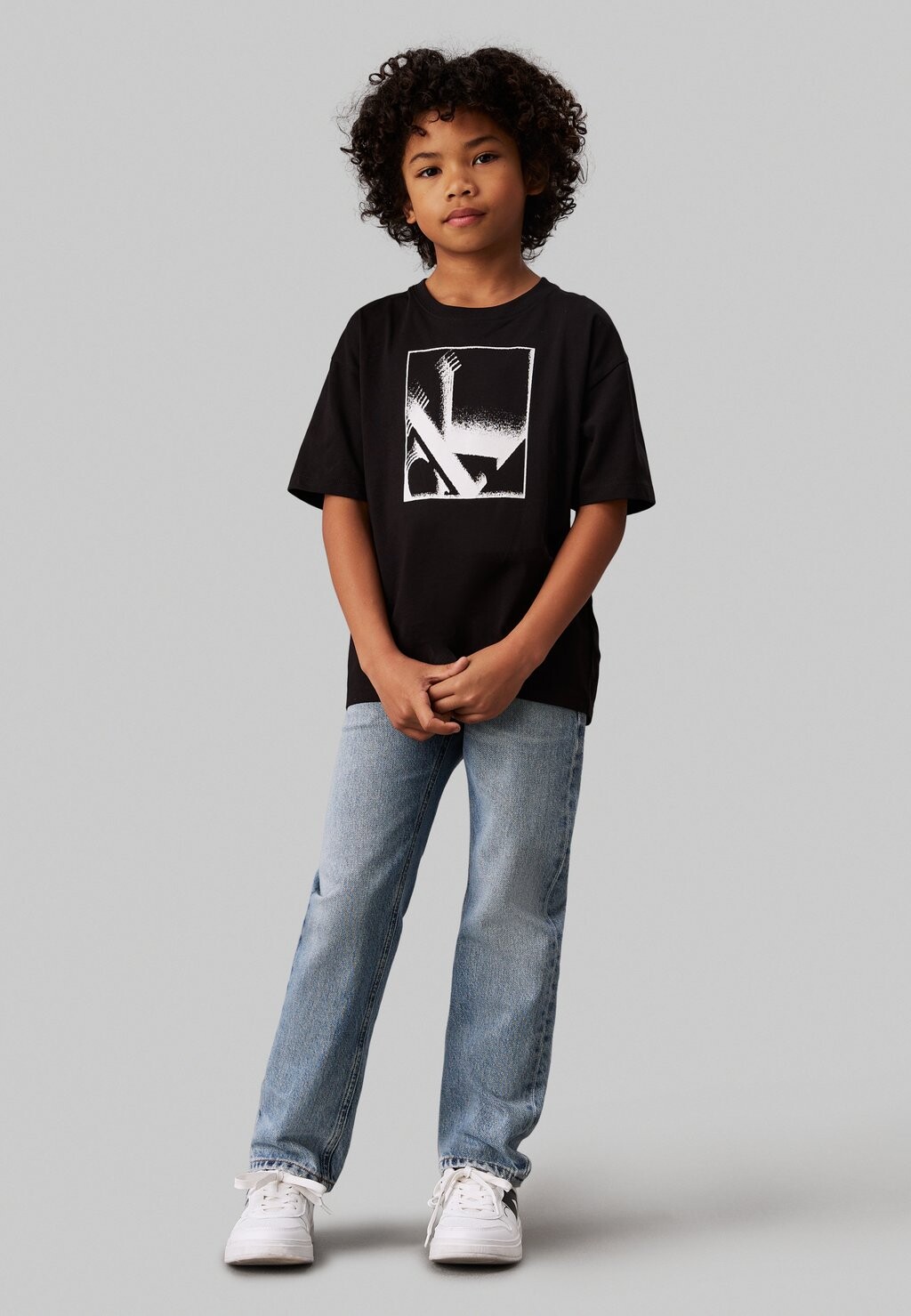 

Футболка с принтом MONOGRAM GRID RELAXED Calvin Klein, черный