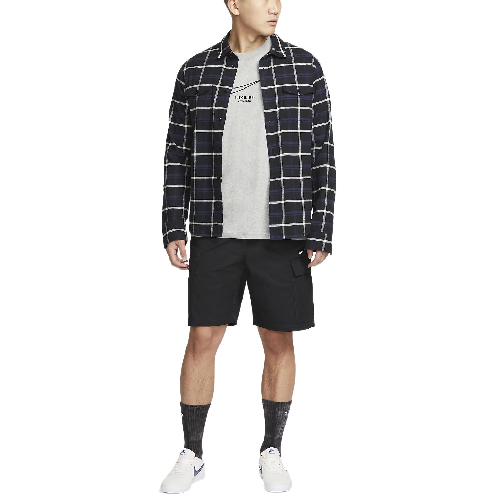Шорты Men's Nike Solid Color Button Cargo Shorts Black DQ6293-010 — фото 2