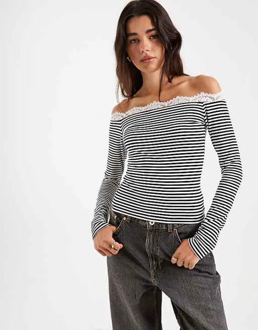 

Топ ASOS DESIGN с длинными рукавами и кружевной отделкой в черно-белую полоску