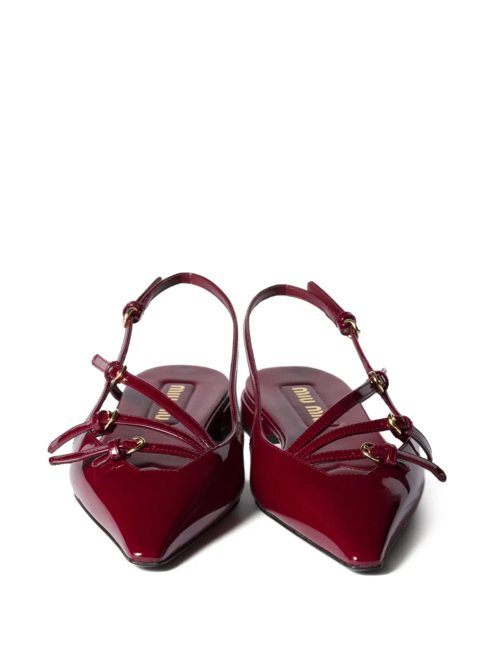 Лакированные туфли с ремешком на пятке MIU MIU, красный — фото 4