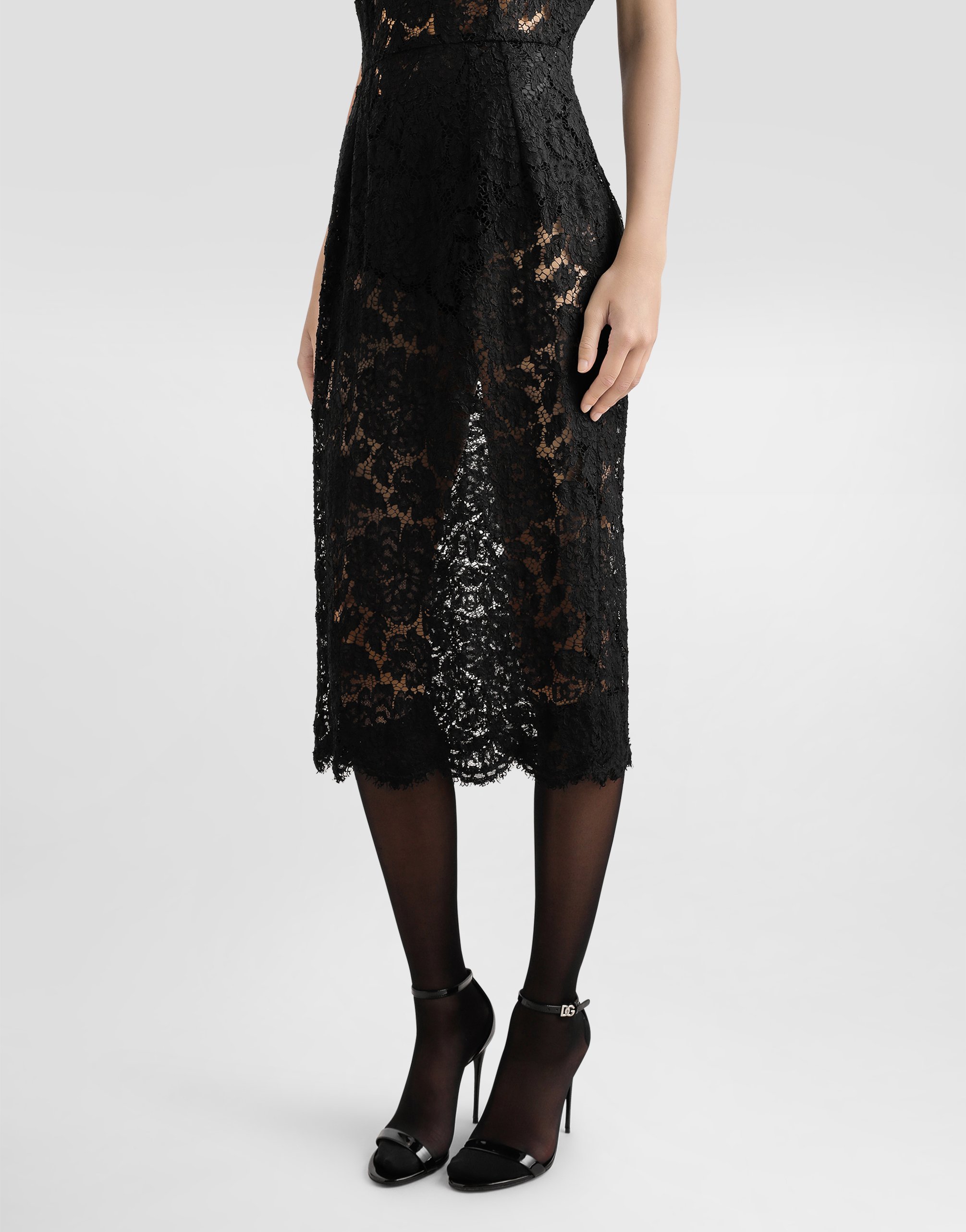 Фирменное миди-платье из эластичного кружева Dolce & Gabbana, черный — фото 4