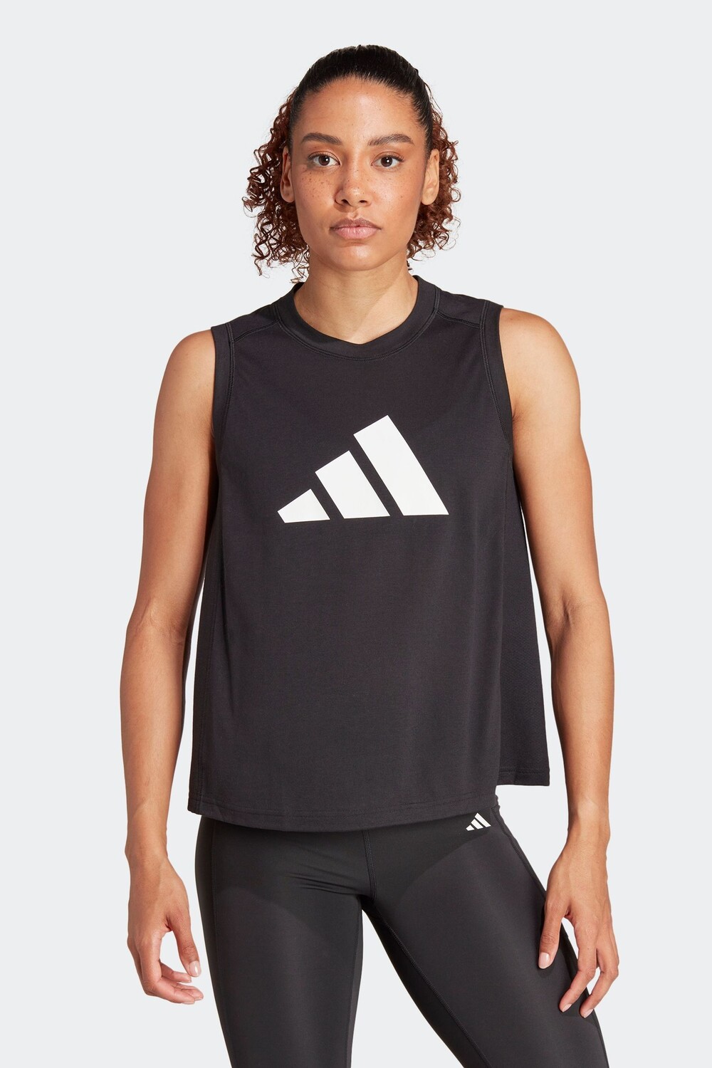 

Тренировочная майка Train Essentials с большим логотипом Adidas, черный