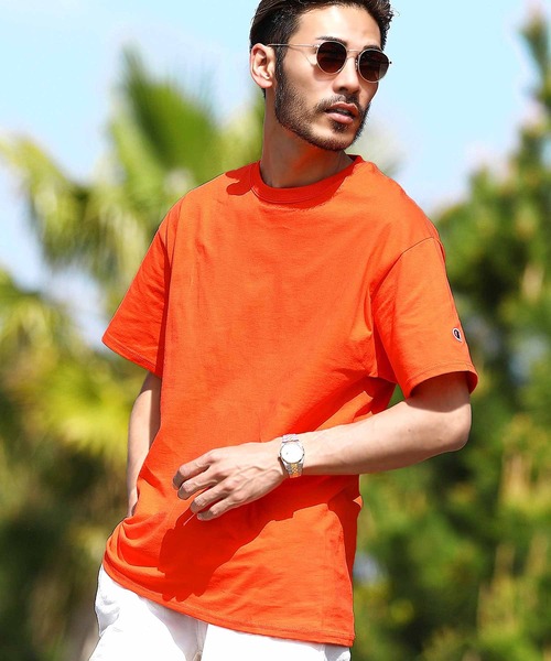 

Футболка Champion с нашивкой и логотипом, однотонная, свободного кроя, с коротким рукавом и круглым вырезом, оранжевый