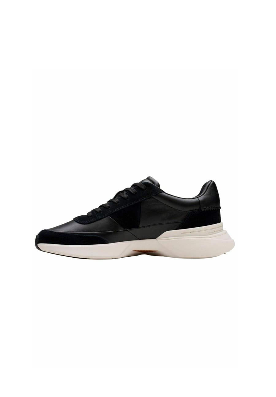 

Кроссовки Clarks Trainers, Black Leather/Black