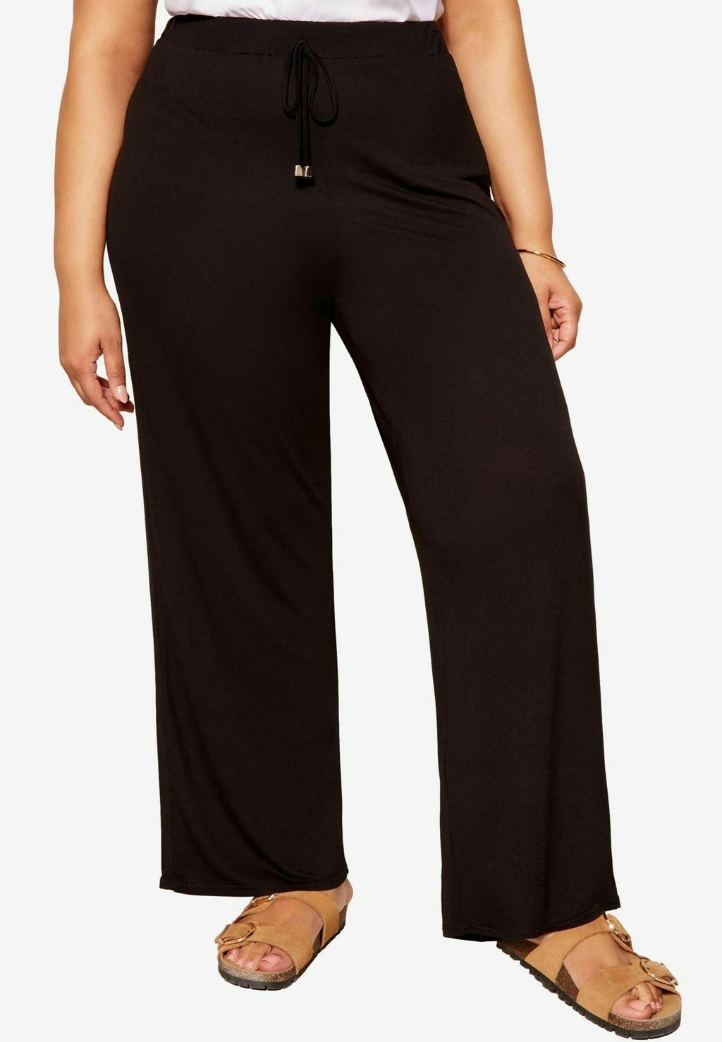 

Спортивные штаны PLUS SIZE FIT - WIDE LEG Friends Like These, черный