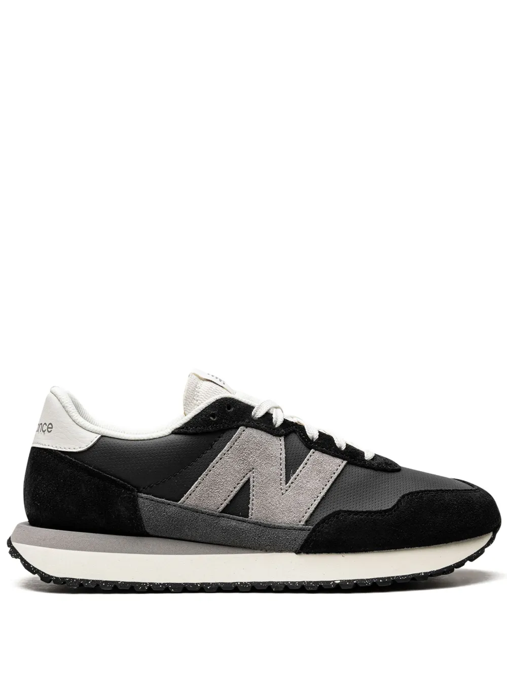 

Кроссовки 237v1 NEW BALANCE, черный