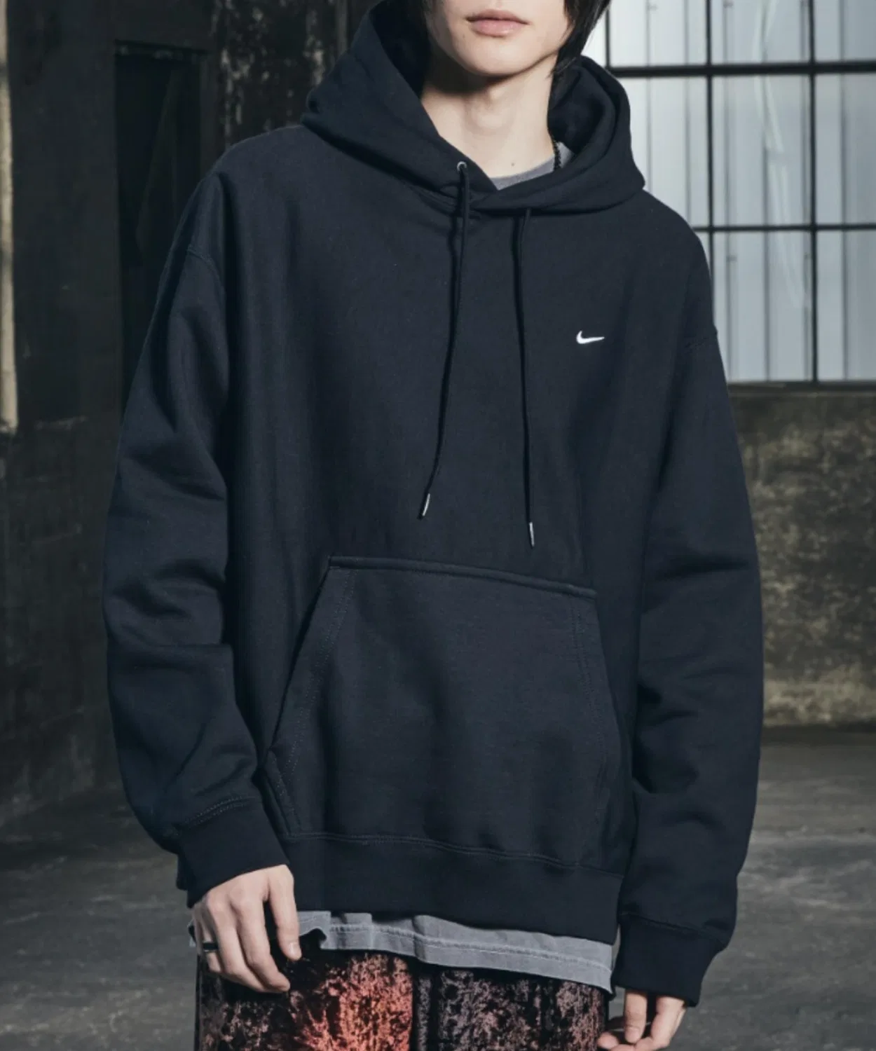 Толстовка Nike Solo Swoosh мужская, оверсайз, чёрная