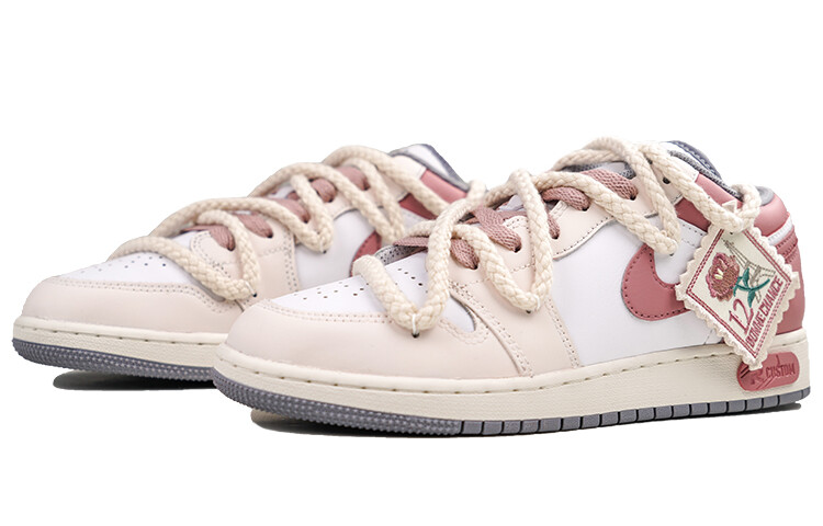 Кроссовки Air Jordan 1 Vintage Basketball Shoes Women's Low-Top White — фото 4
