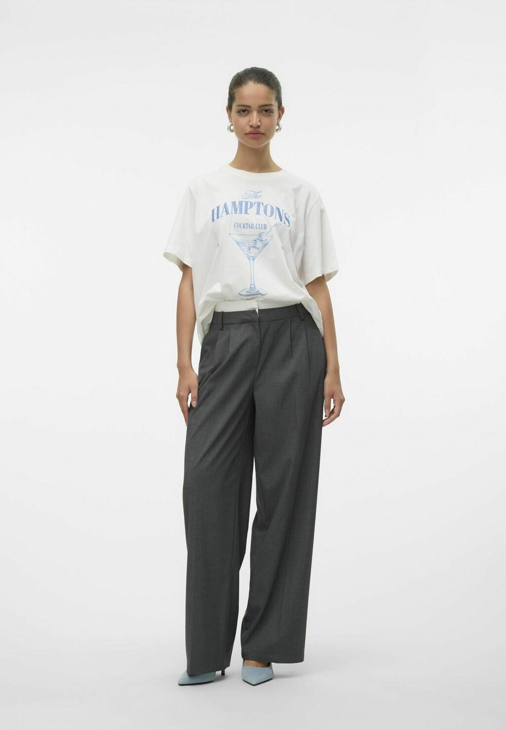 

Брюки VMMADJA MITTLERE TAILLE Vero Moda, цвет Mottled Dark Grey