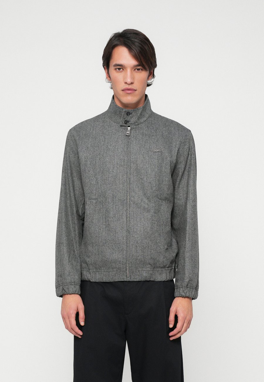 

Куртка Lacoste Light jacket, Stone Chine/Grey