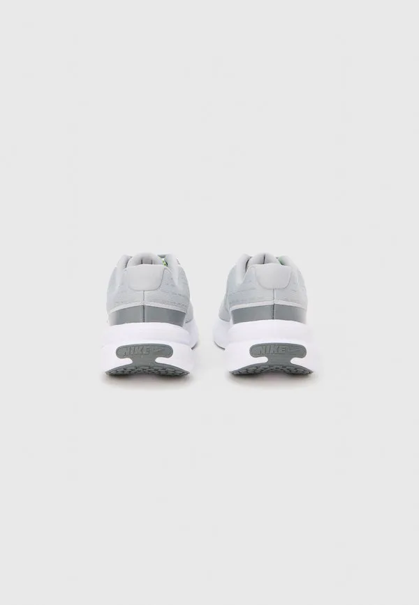 Унисекс кроссовки uplift Nike Sportswear, Light Smoke Grey/Mean Green/White/Smoke Grey — фото 3