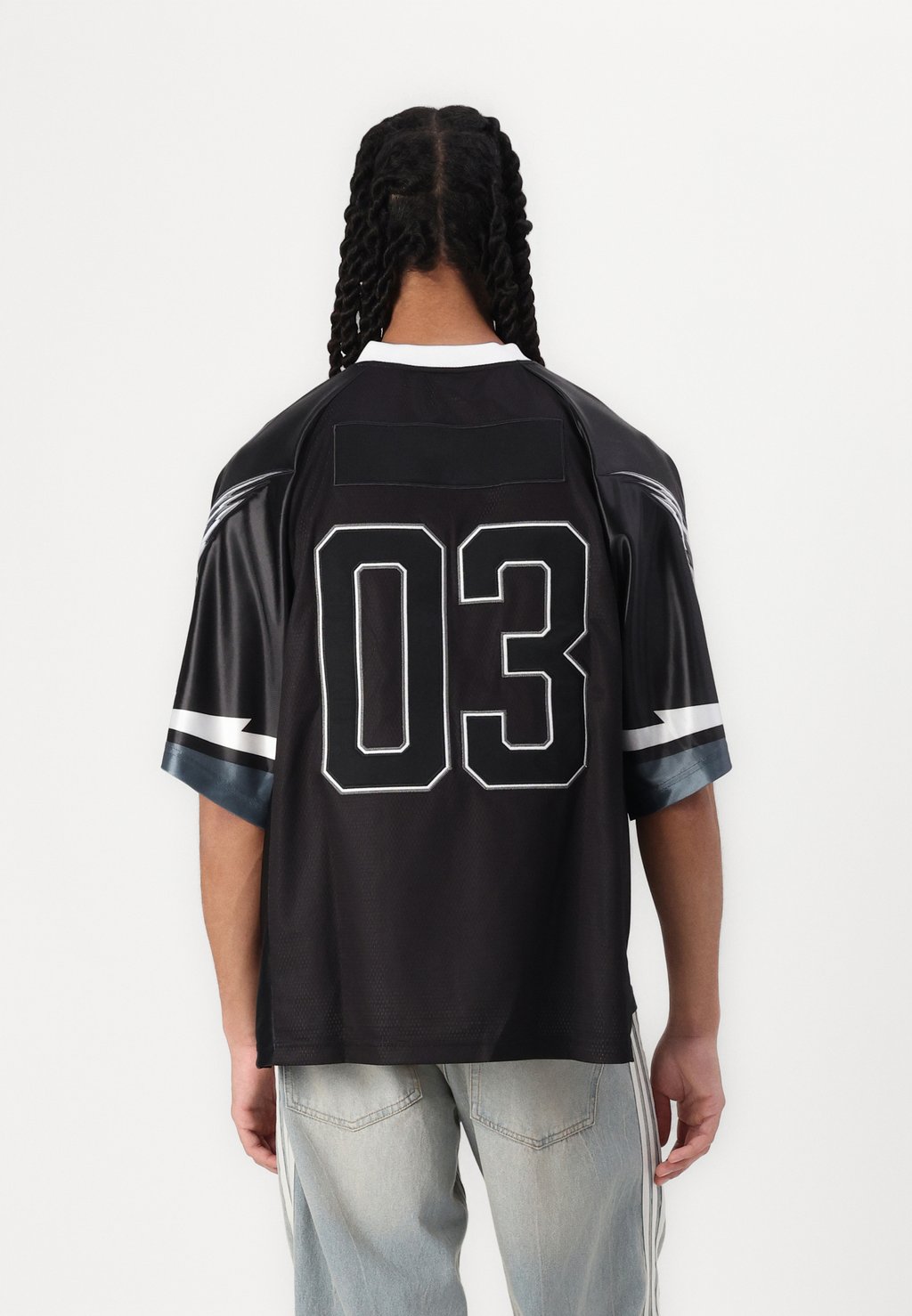 

Футболка с принтом TEAM adidas Originals, черный