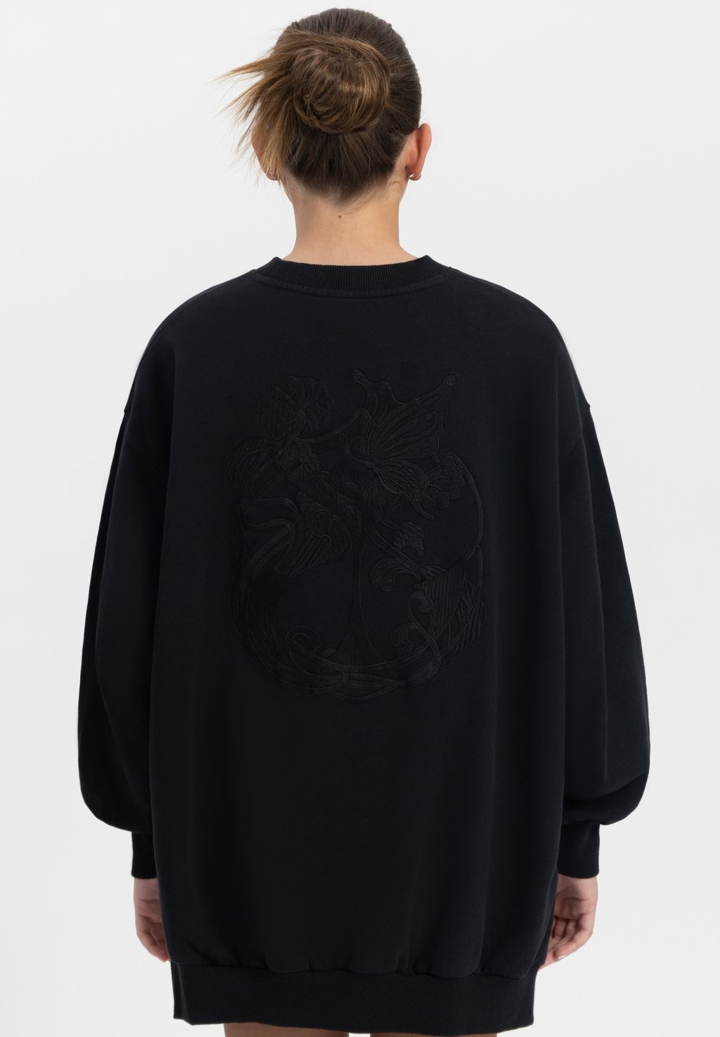 

Толстовка ICON BLOSSOM BACK WASHED Tomorrowland Store, черный