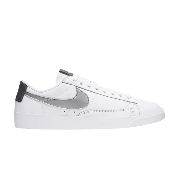 Кроссовки Nike Wmns Blazer Low LE, White Metallic Silver
