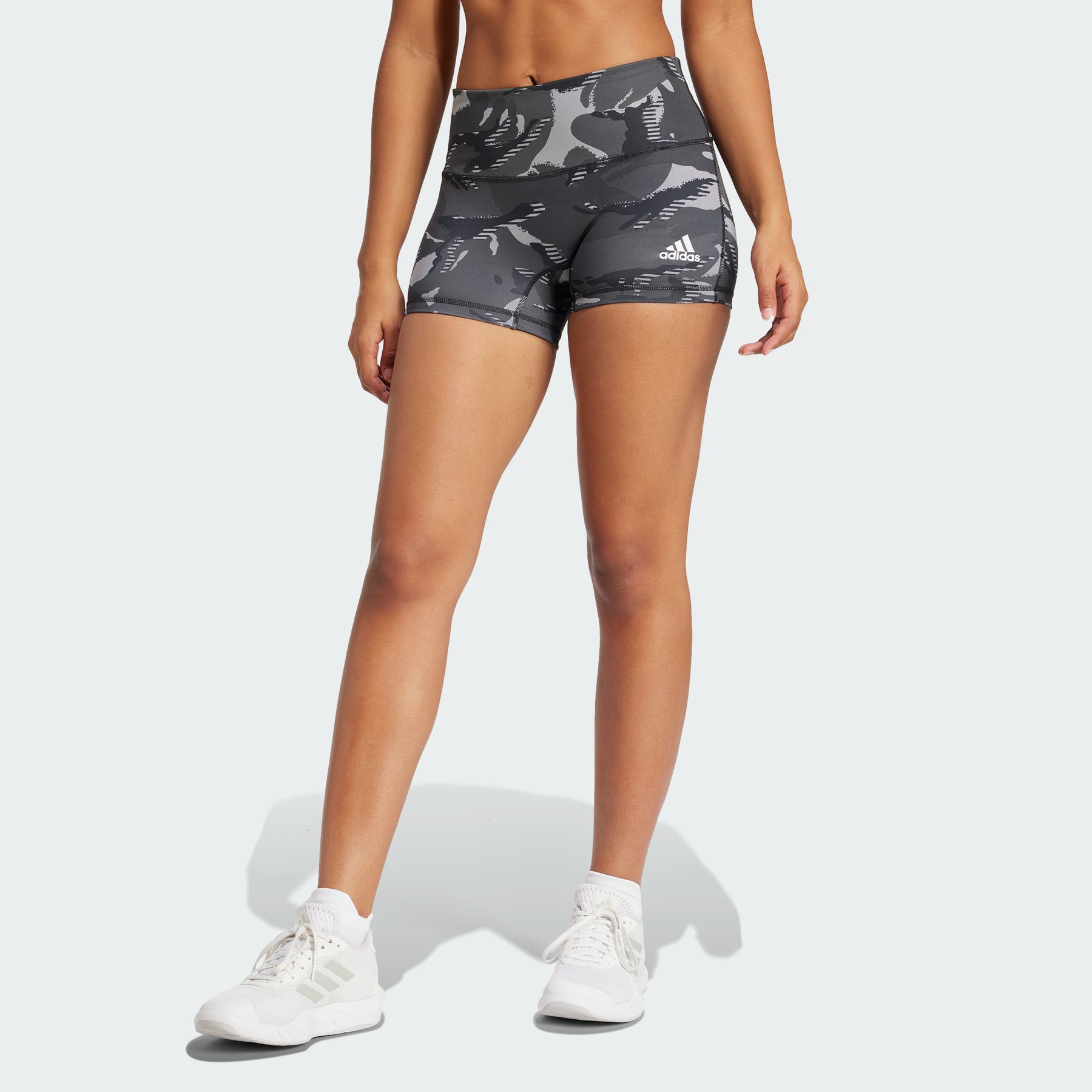 

4-Дюймовые короткие леггинсы камуфляжного цвета Adidas, цвет grey / black / white