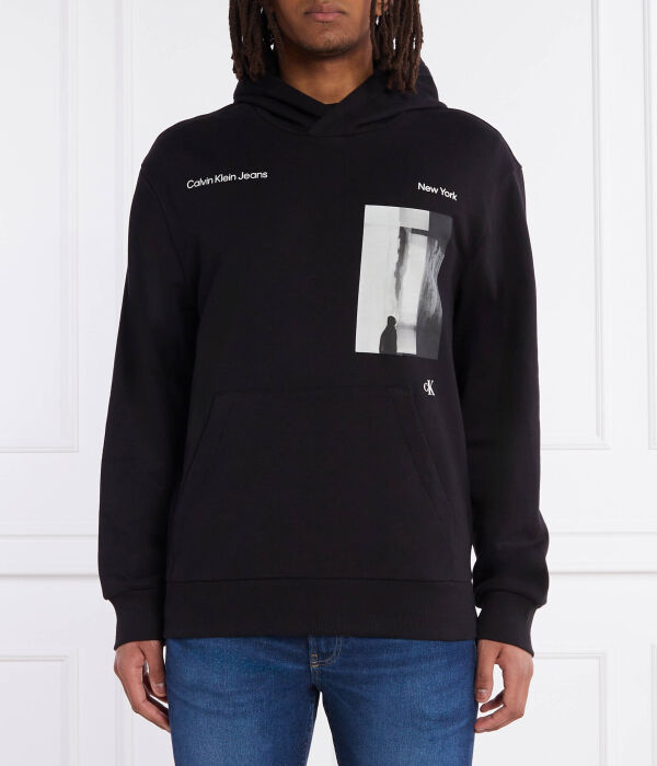 

Свитер безмятежность мультиграфика Calvin Klein Jeans, черный