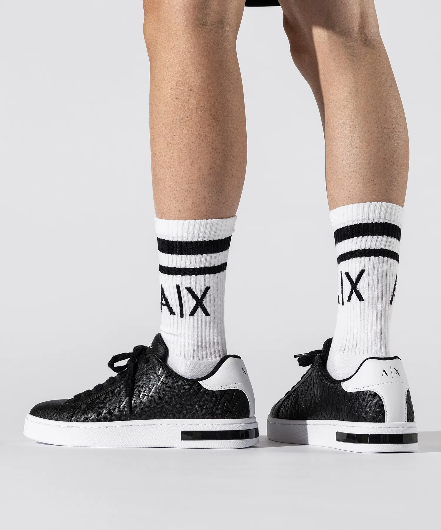 Мужские кроссовки с логотипом ARMANI EXCHANGE белые с чёрным — фото 3