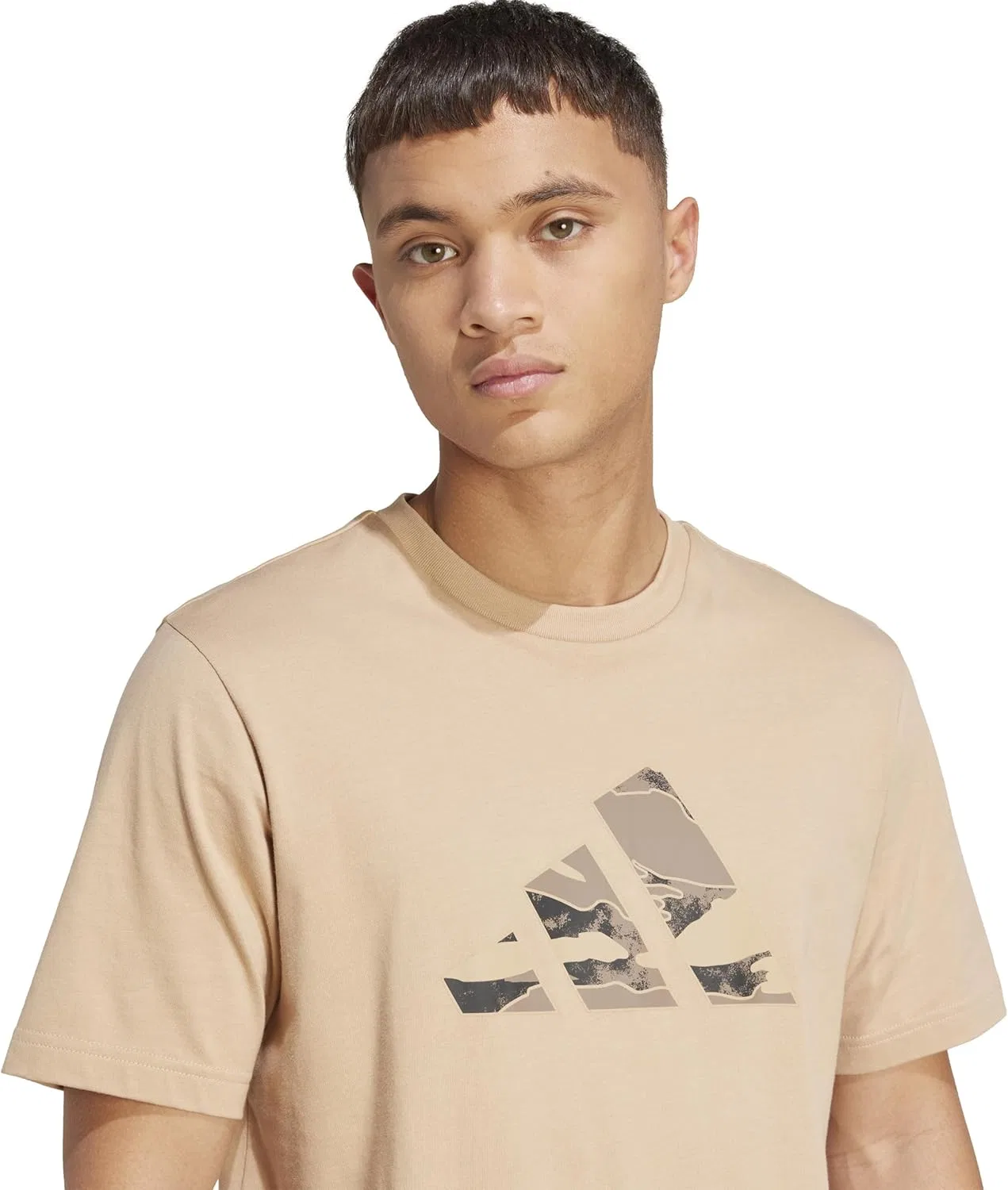 Футболка с камуфляжным принтом, adidas, цвет Warm Sandstone/Logo — фото 4