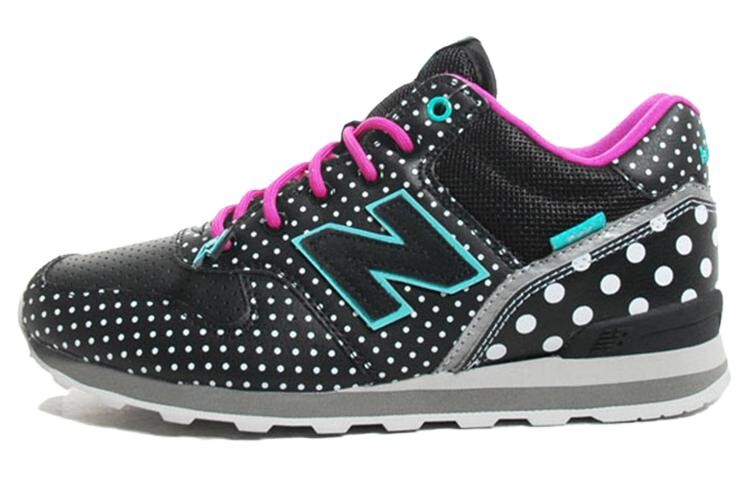 

Кроссовки женские NB Fresh Foam Roav City Grit с низким верхом, черные/белые New Balance