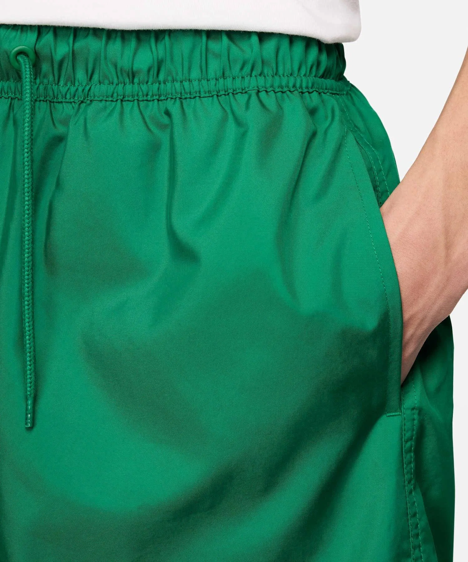 Мужские шорты NIKE Club Woven Flow Shorts — фото 4