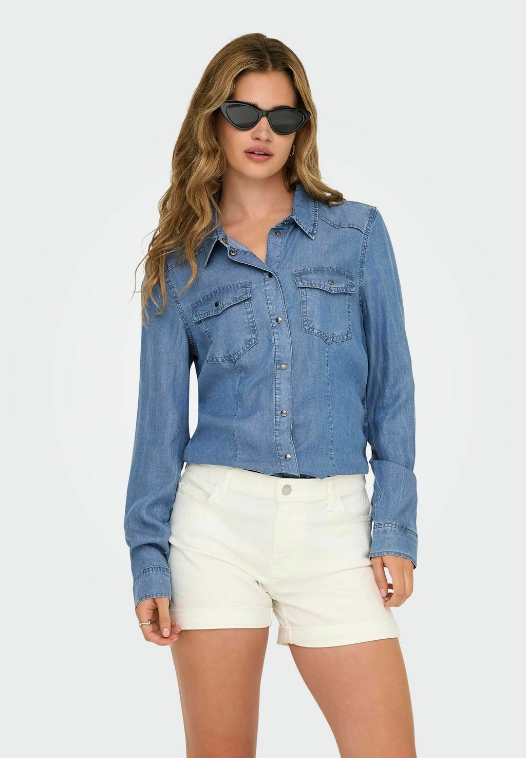 

Рубашка ONLY, цвет Medium Blue Denim