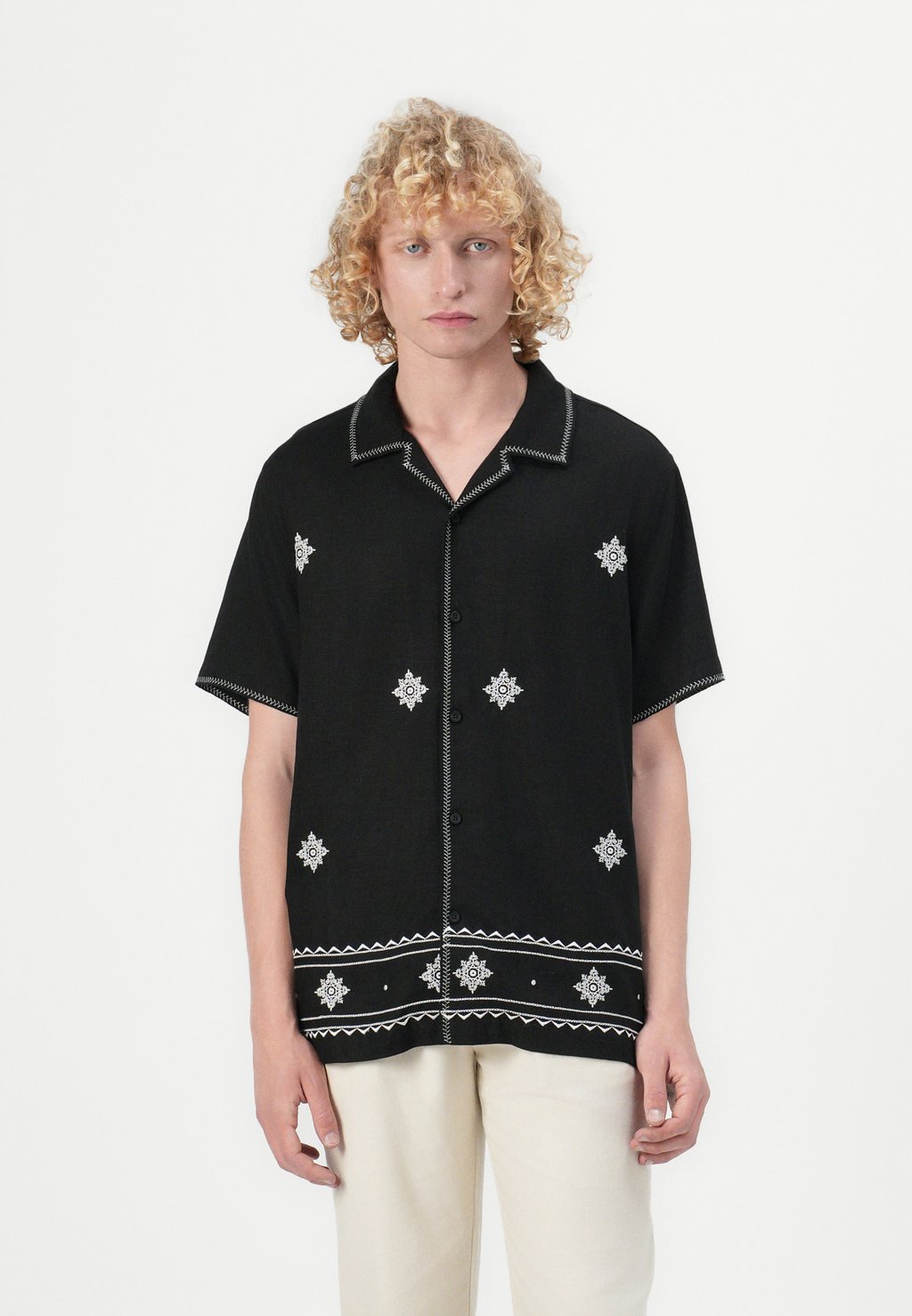 

Рубашка MOSLEY EMBROIDERED SHIRT Guess, Jet Black
