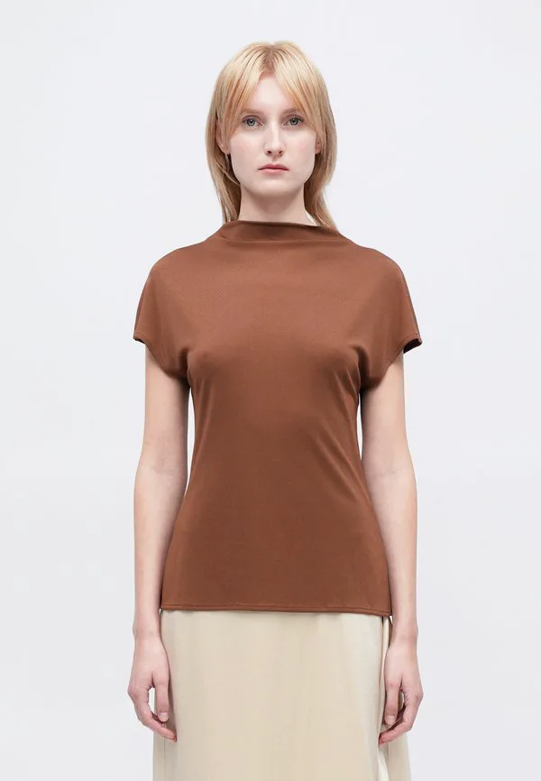 

Базовая футболка alitta Tiger Of Sweden, Bovini Brown, Коричневый, Базовая футболка alitta Tiger Of Sweden, Bovini Brown