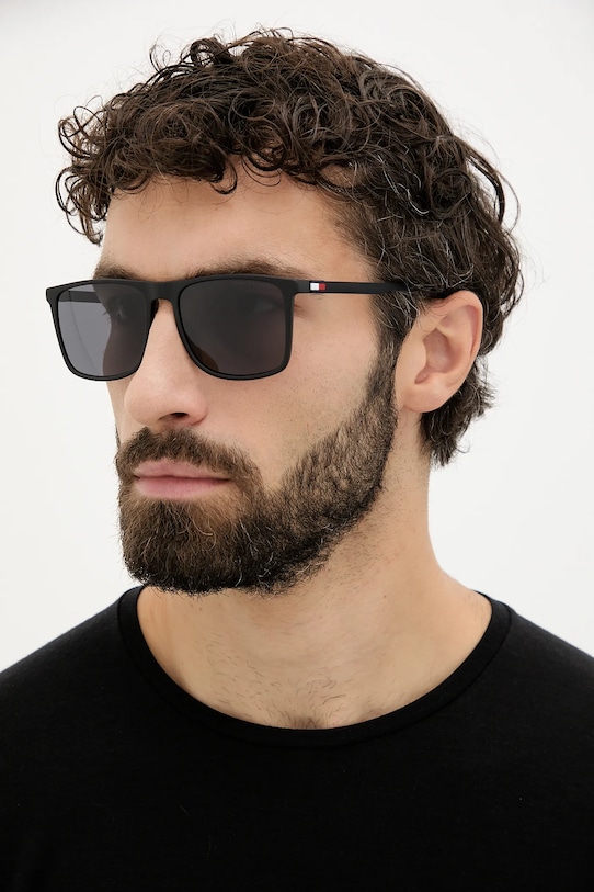 

Солнцезащитные очки Tommy Hilfiger, темно-синий