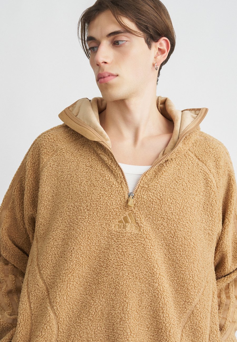 

Джемпер Adidas Originals Fleece jumper, Cardboard/Light Brown