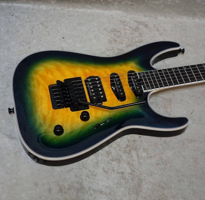 

Электрогитара In Stock! 2023 Jackson Pro Plus Series Soloist SLA3Q guitar in Amber Blue Burst