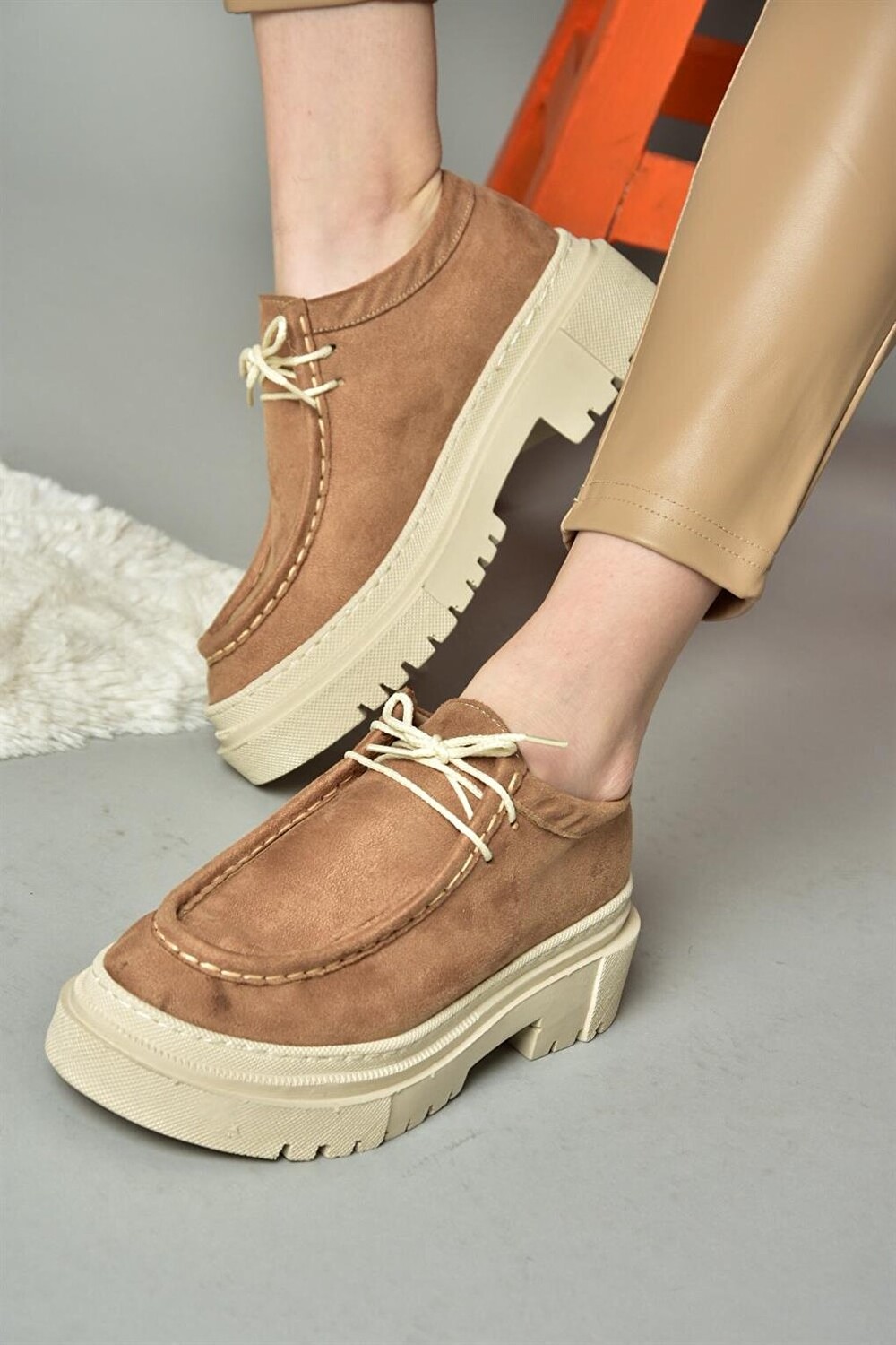 

R2947830 Повседневная женская обувь из норки Fox Shoes