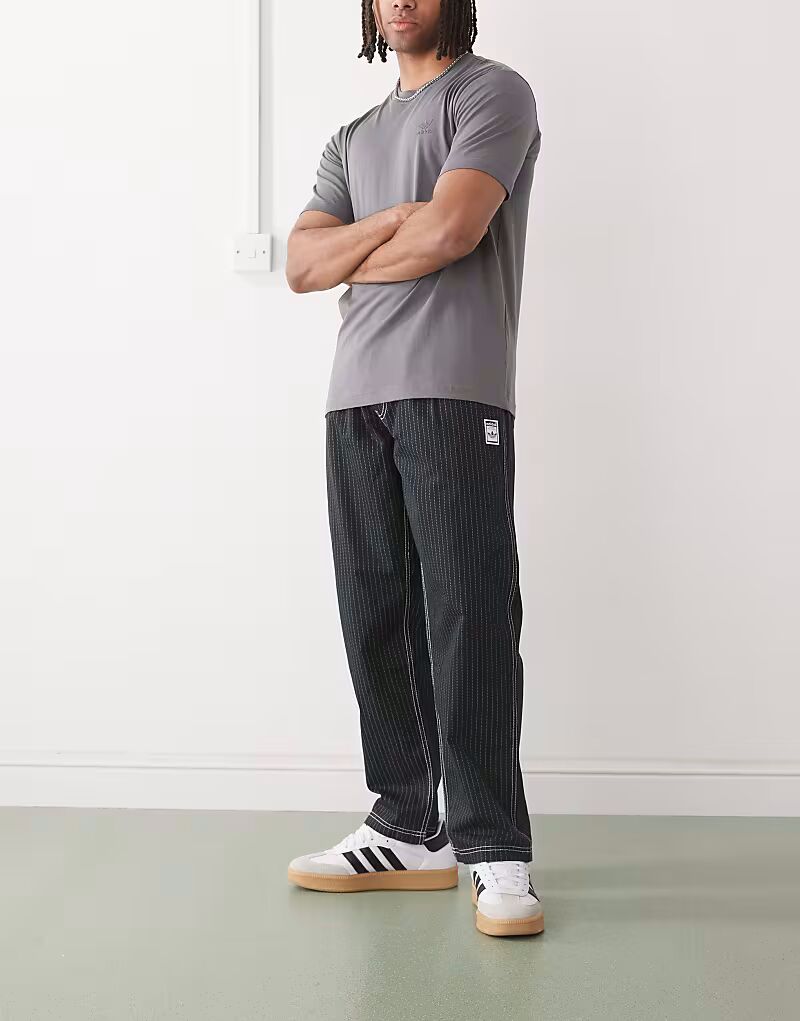 

Рабочие брюки Adidas Originals Wabash черного цвета