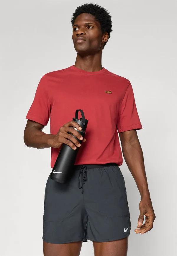 Футболка в стиле ретро для бега и спорта Nike Performance, Team Crimson — фото 4