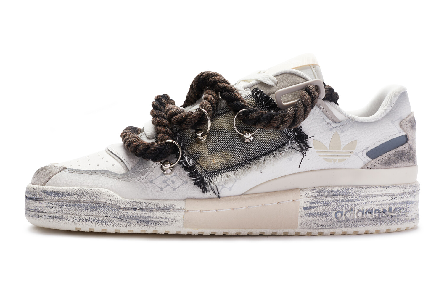 Кроссовки Adidas Originals Skateboard Shoes Women's Low-Top Beige White Black