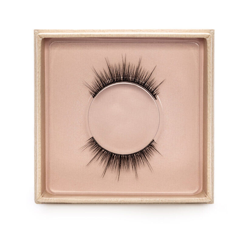 

Ресницы-ленточки - lam1 Color Care Strip Lashes Look At Me, 1 пара