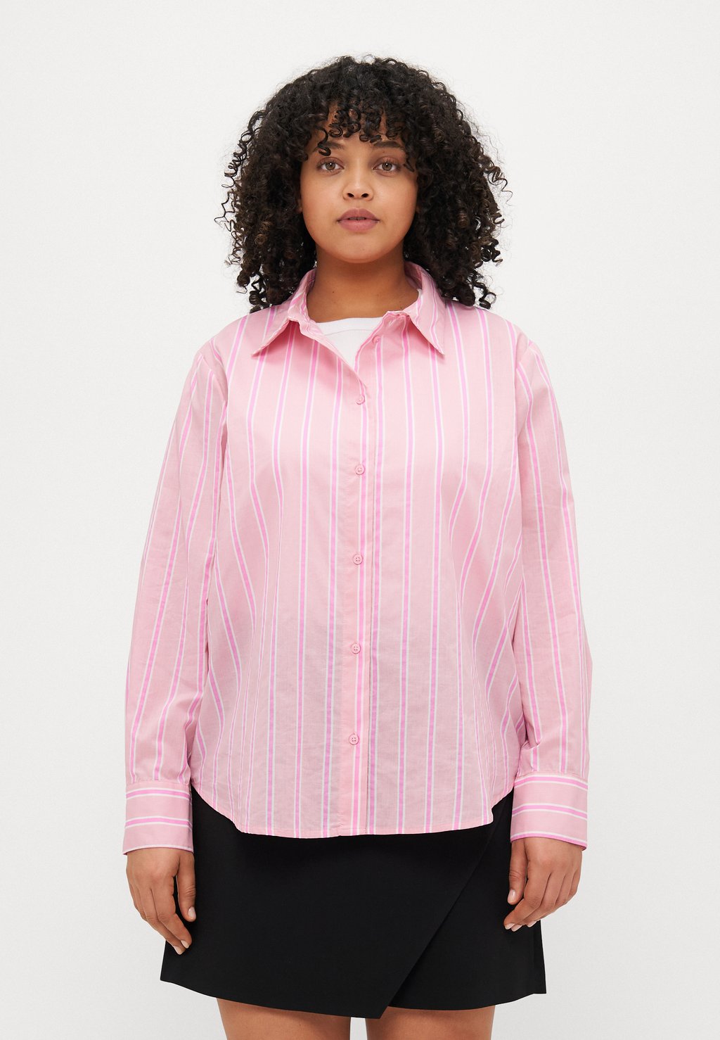 

Блузка на пуговицах CARDAKIRA LIFE SHIRT ONLY Carmakoma, розовый