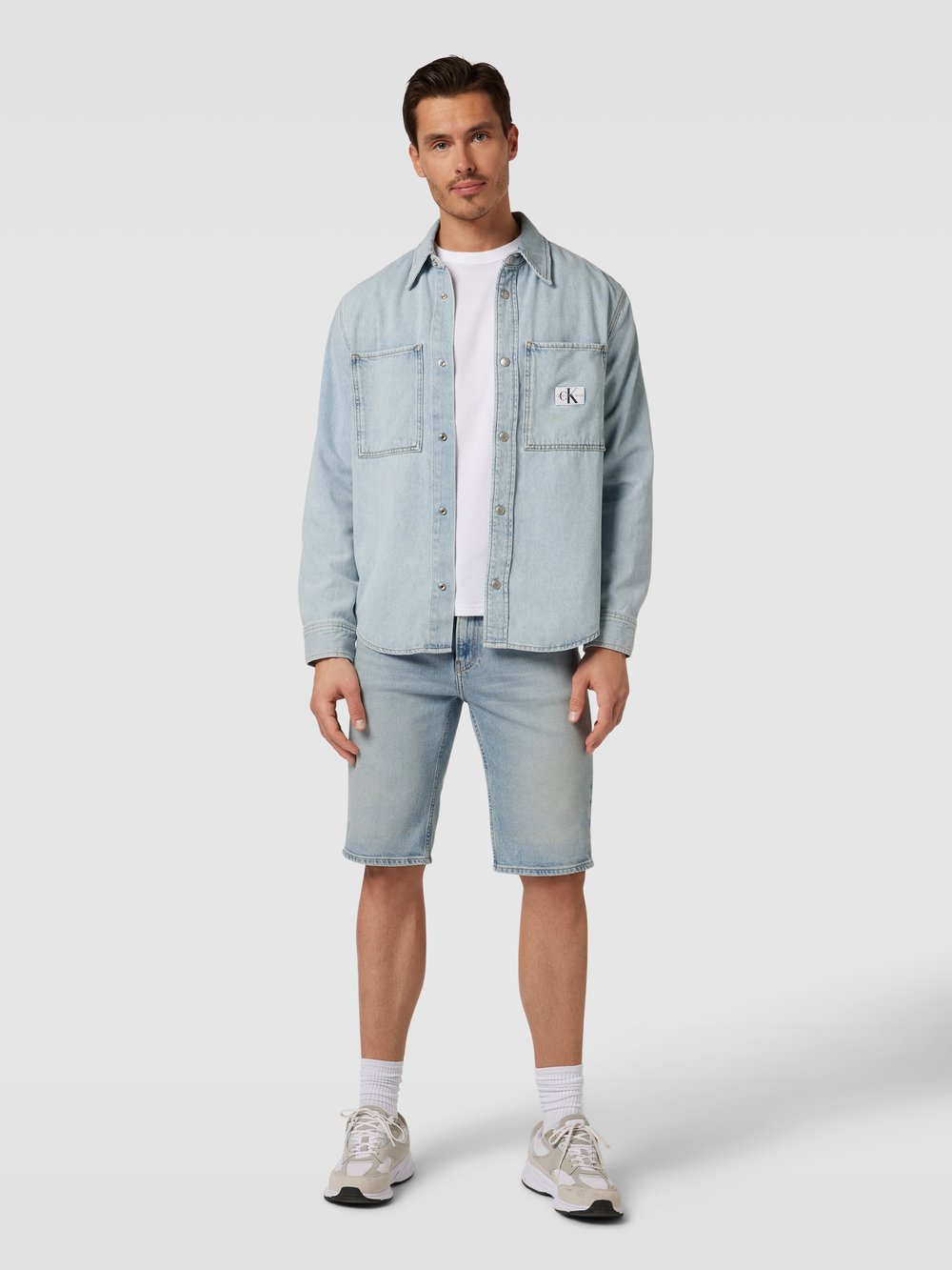 

Шорты-бермуды в стиле деним Calvin Klein Jeans, светло-голубой