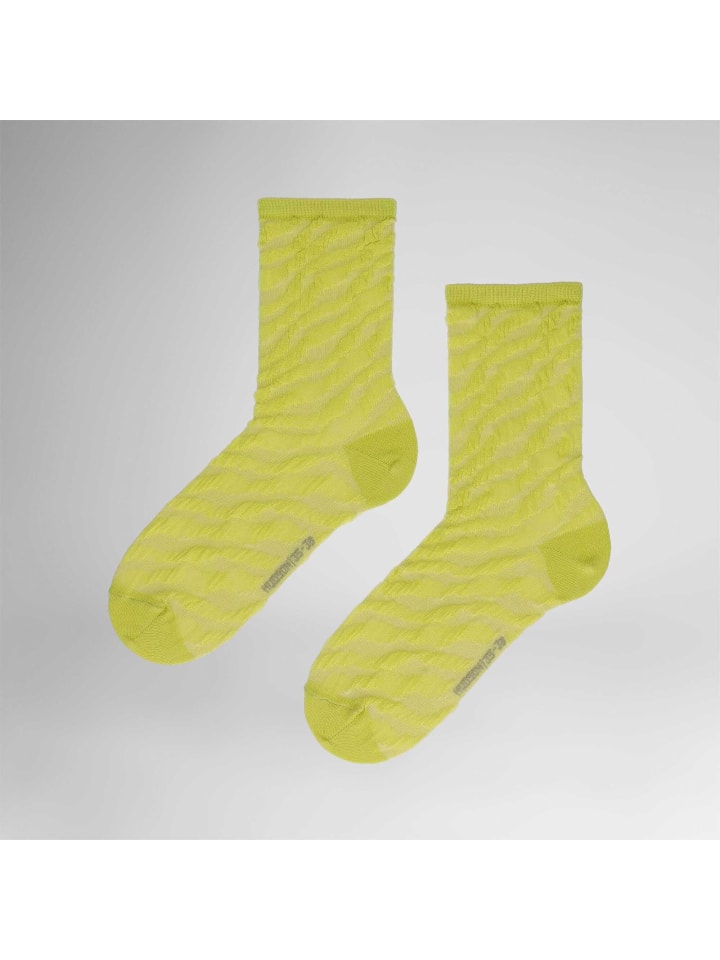 

Носки Curved Line с узором в свежем желтом цвете Hudson