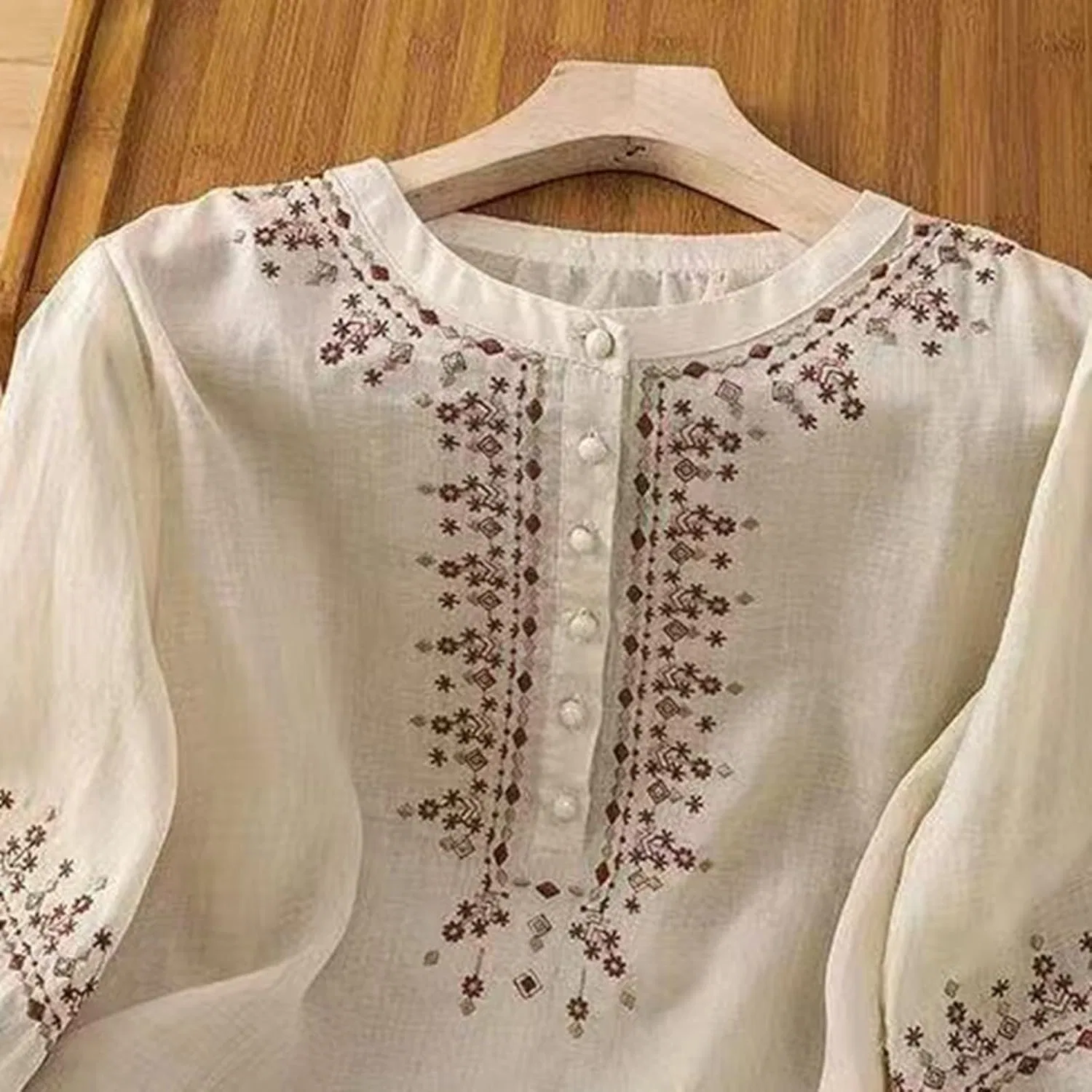 Женский костюм из льна, с вышивкой, бренд Generic, цвет Beige-b — фото 3